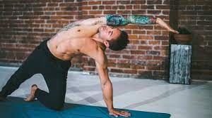 Dylan Werner – AloMoves – Yoga Strength Basics for Beginners